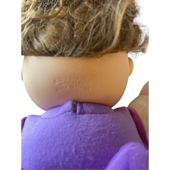 Cabbage Patch Kids Sitting Pretty Soft & Cuddly Fruit Grape Outfit Doll - Picture 5 of 11